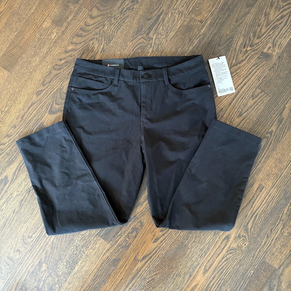 Lululemon Men's ABC Classic Fit, 5 Pocket Utilitech Pant, 33/30